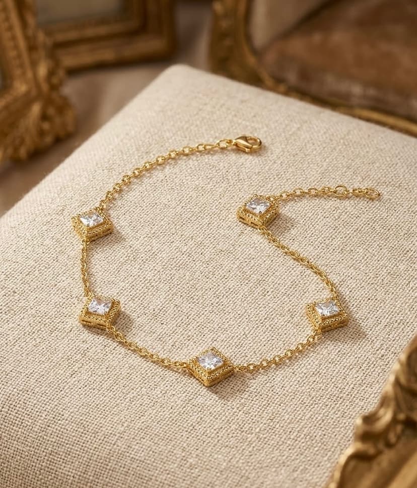 Dainty Gold-Plated Link Bracelet